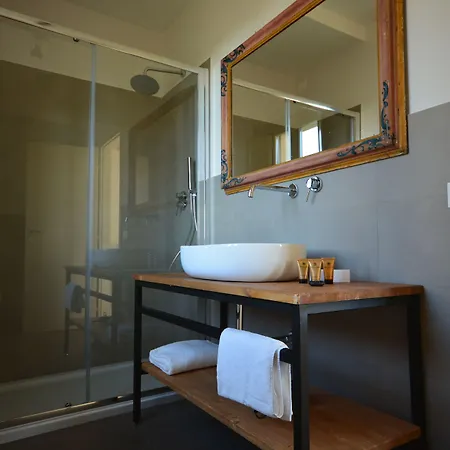 Corteviva Boutique Bed & Breakfast 4*